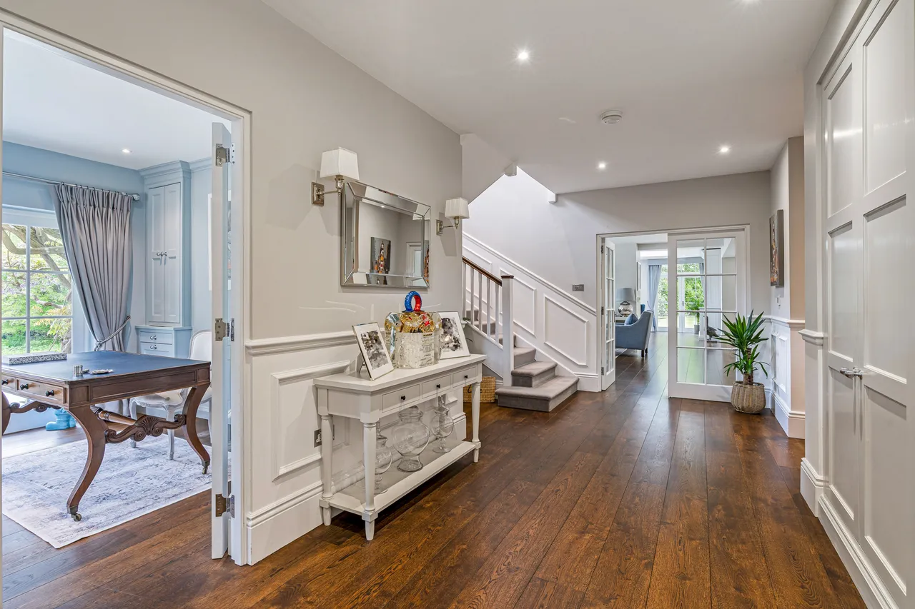 Danley Lane, Danley Hill, Haslemere, Surrey, photo 9