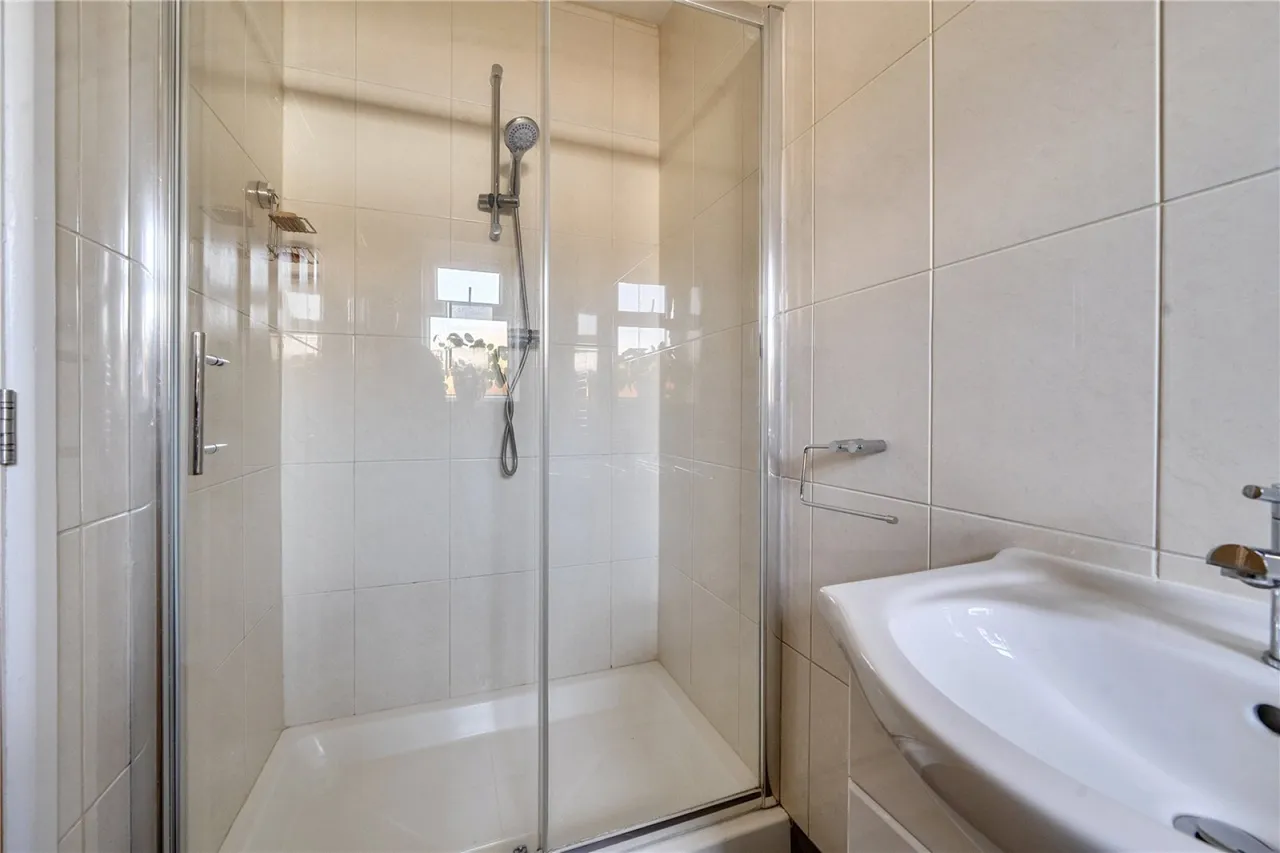 Hillands Drive, Leckhampton, GL53, photo 9