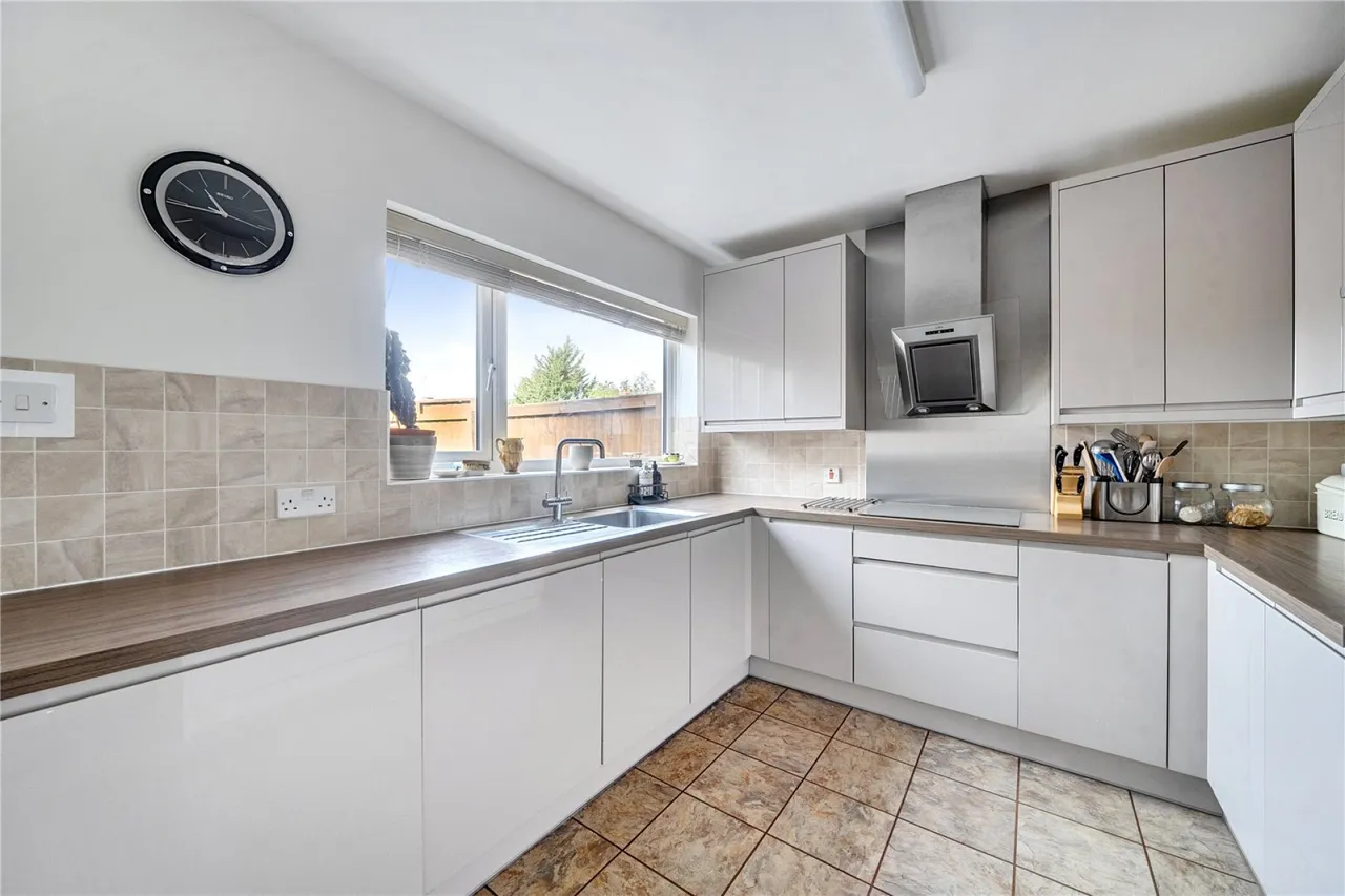 Hillands Drive, Leckhampton, GL53, photo 6