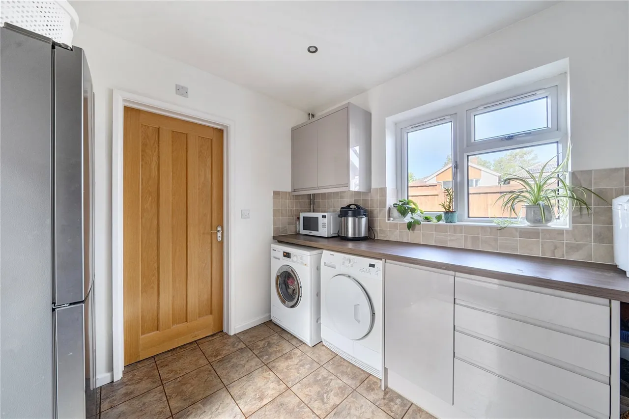 Hillands Drive, Leckhampton, GL53, photo 8