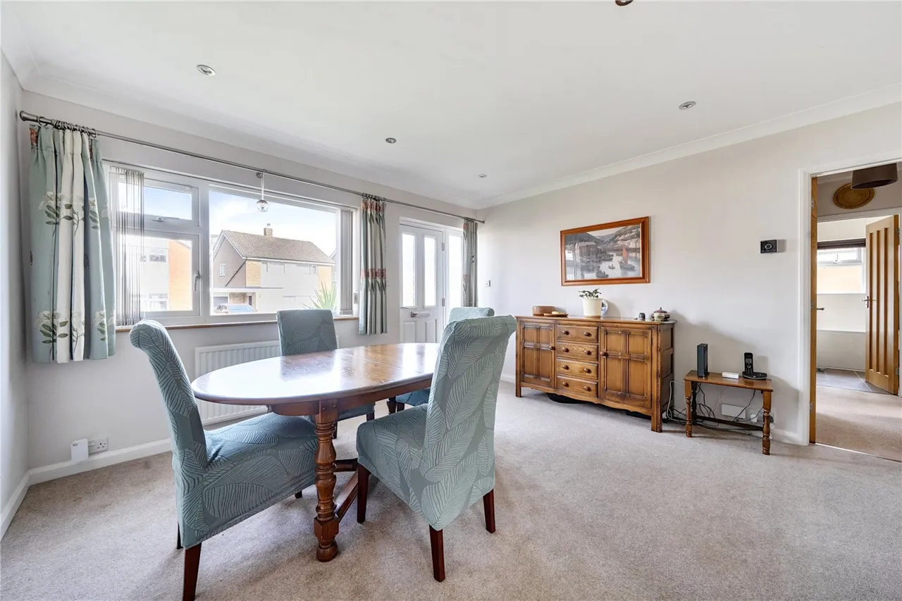Hillands Drive, Leckhampton, GL53, photo 5
