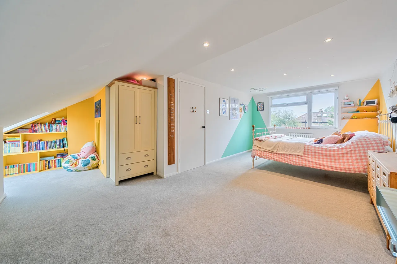 Ardgowan Road, SE6, photo 17