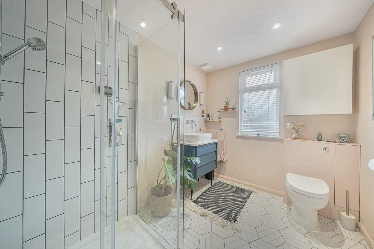 Ardgowan Road, SE6, photo 10
