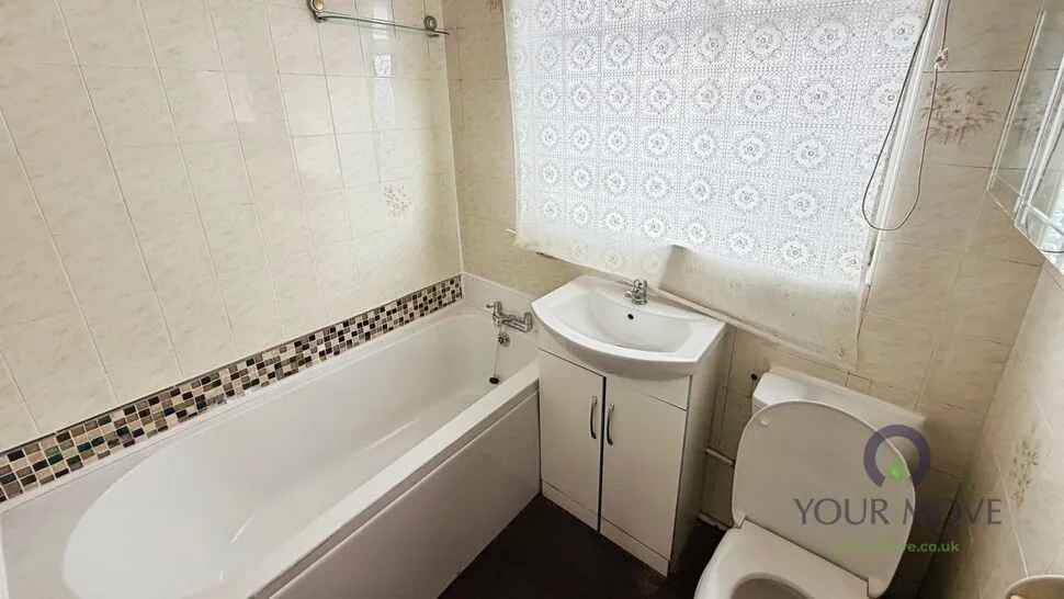 Yorkdale, Oldham, Greater Manchester, OL4, photo 4