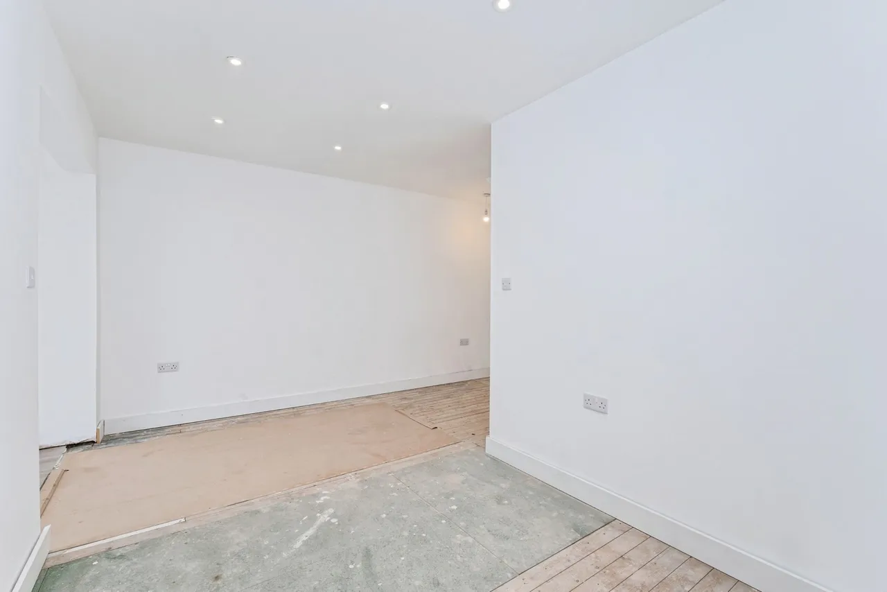 Bridgewater Drive, Vicars Cross, CH3, photo 9