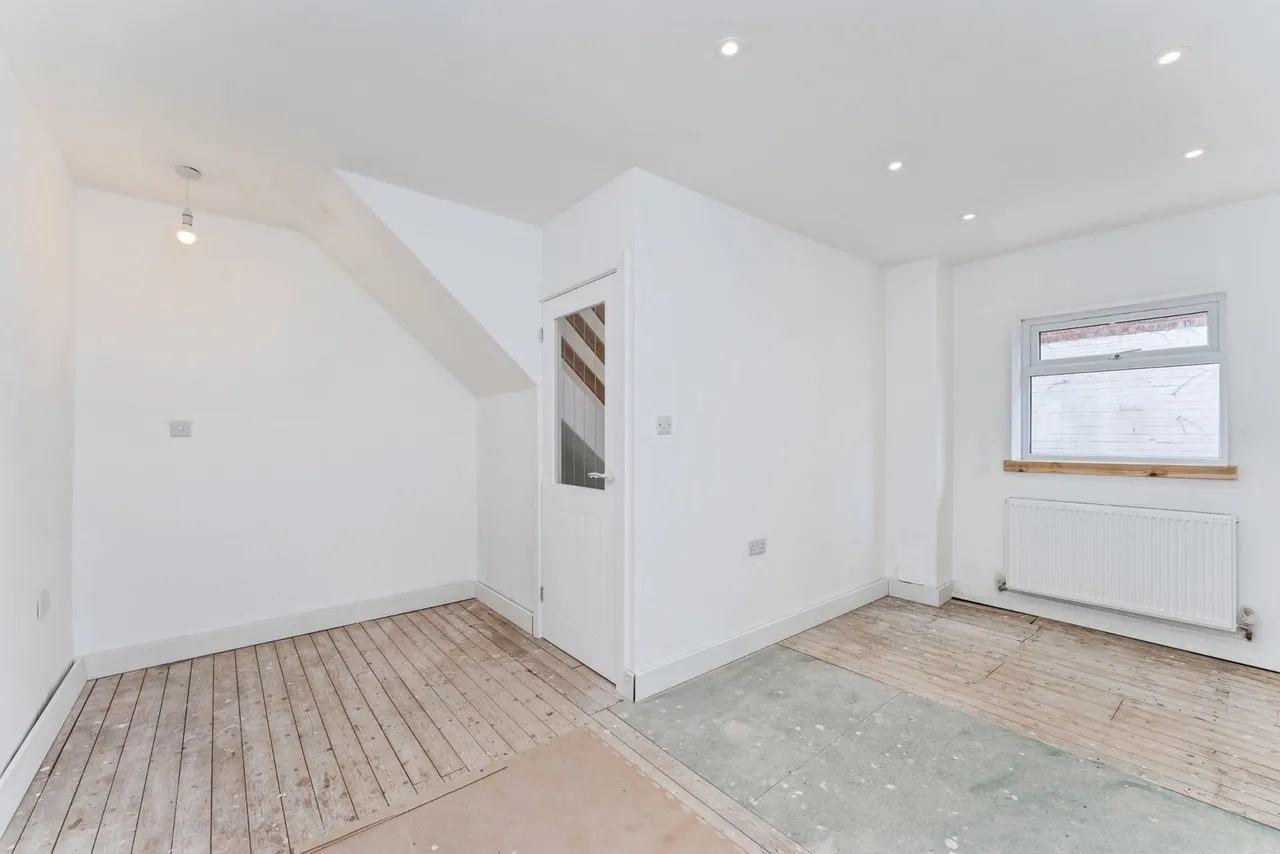 Bridgewater Drive, Vicars Cross, CH3, photo 8