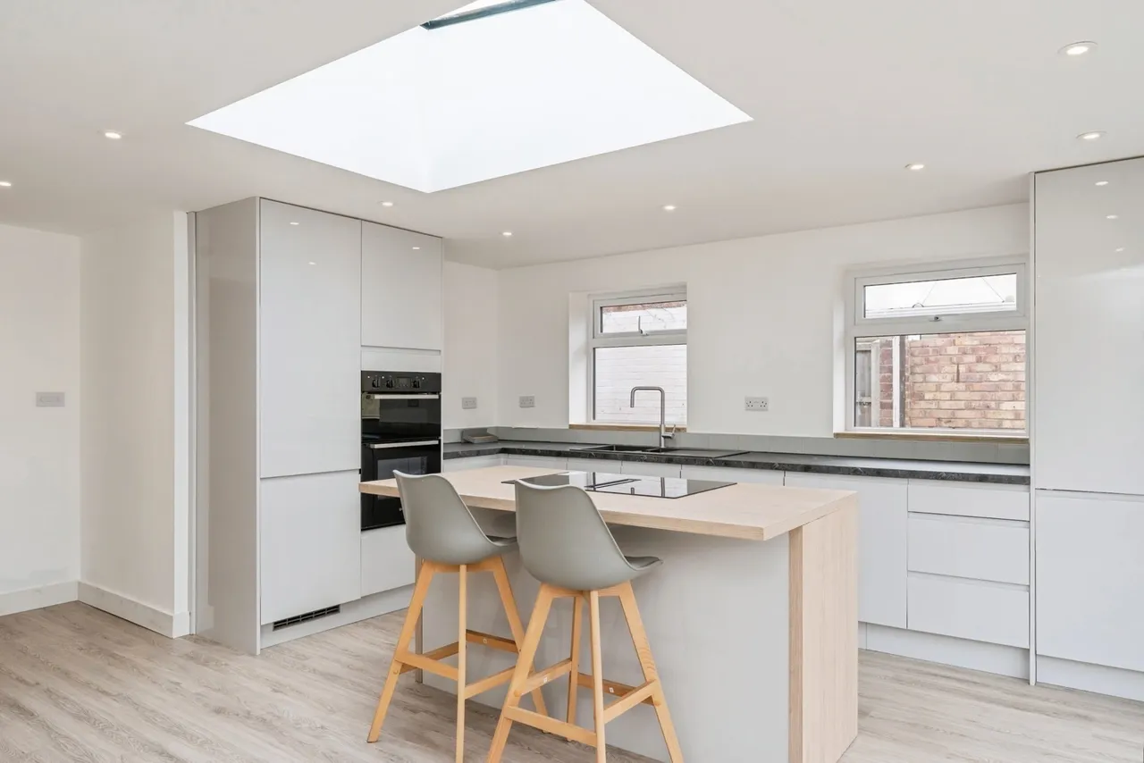 Bridgewater Drive, Vicars Cross, CH3, photo 5