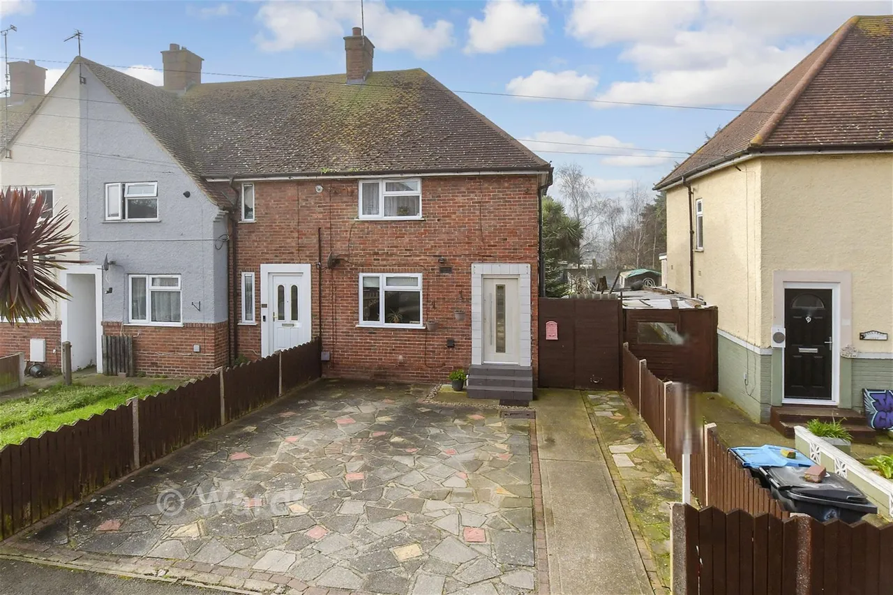 3 bed house for sale, Prestedge Avenue, Ramsgate, CT11