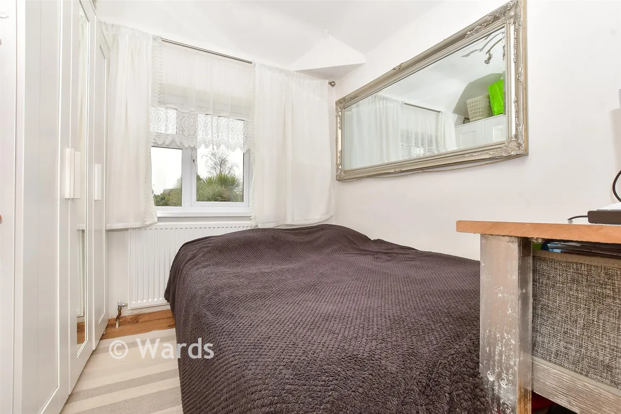 Prestedge Avenue, Ramsgate, CT11, photo 11