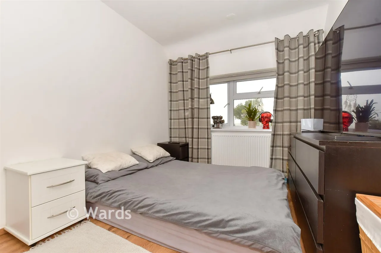 Prestedge Avenue, Ramsgate, CT11, photo 12