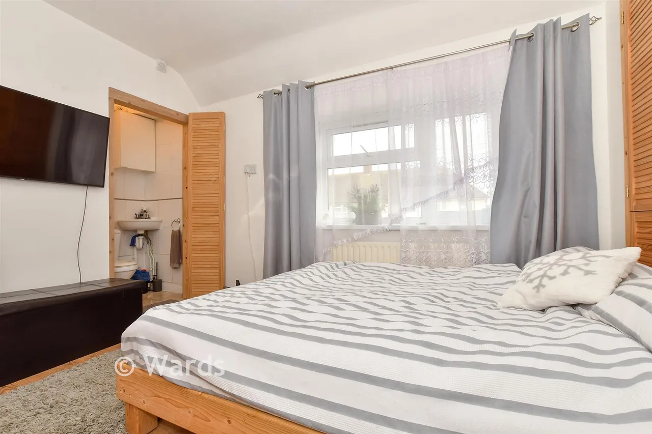 Prestedge Avenue, Ramsgate, CT11, photo 10