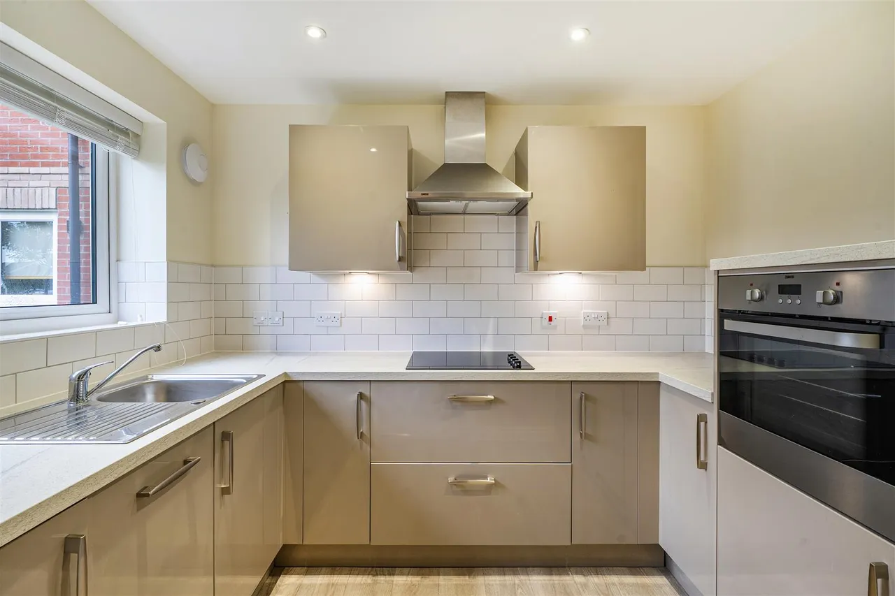 South Lawn, Sidmouth, EX10, photo 6