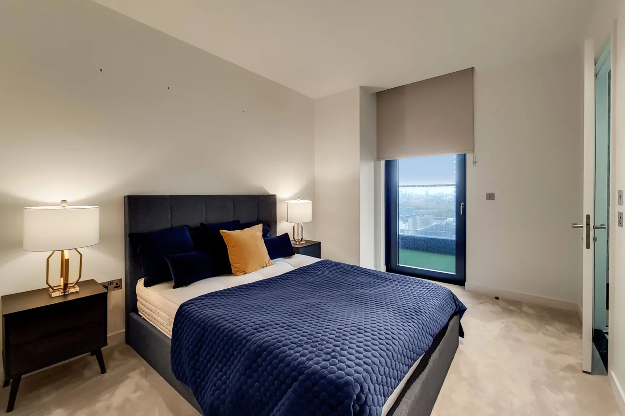 Flat 1602, Bagshaw Building, London, photo 11