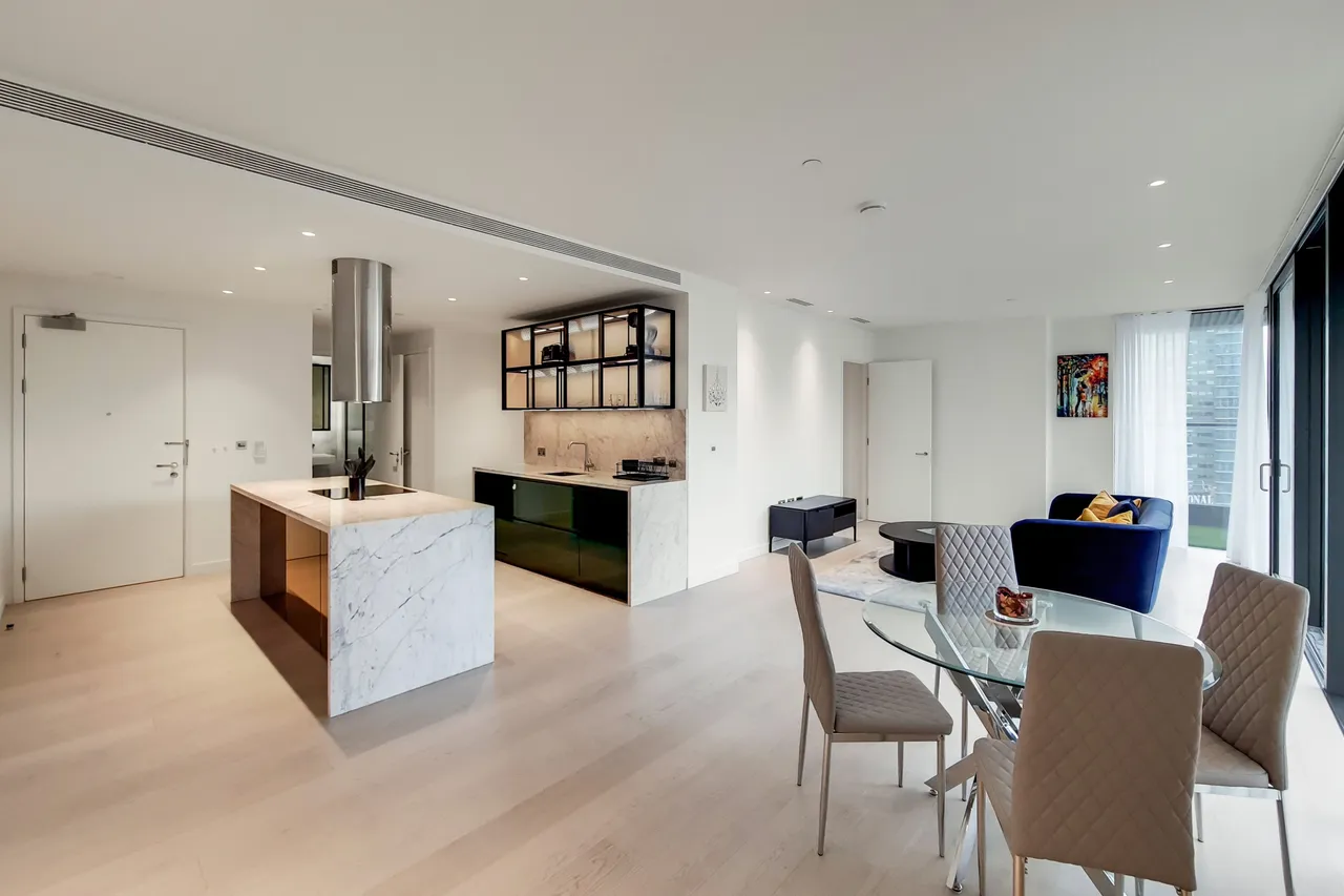Flat 1602, Bagshaw Building, London, photo 4