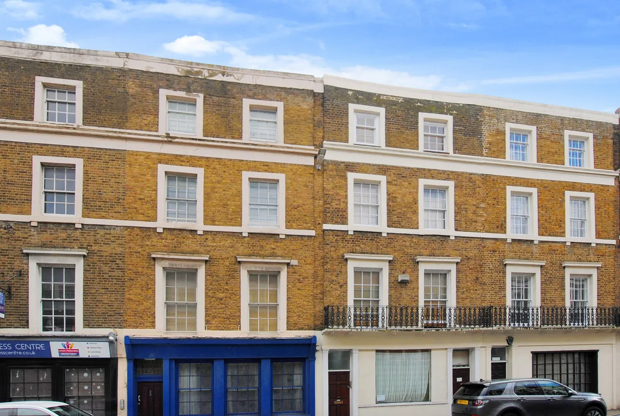 1 bed property for sale — Harmer Street, Gravesend, Kent, DA12 2AX