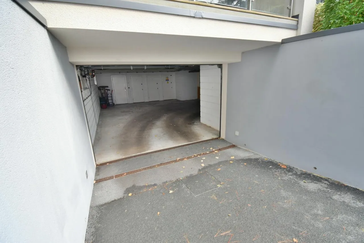 Lea Court, BH22, photo 15