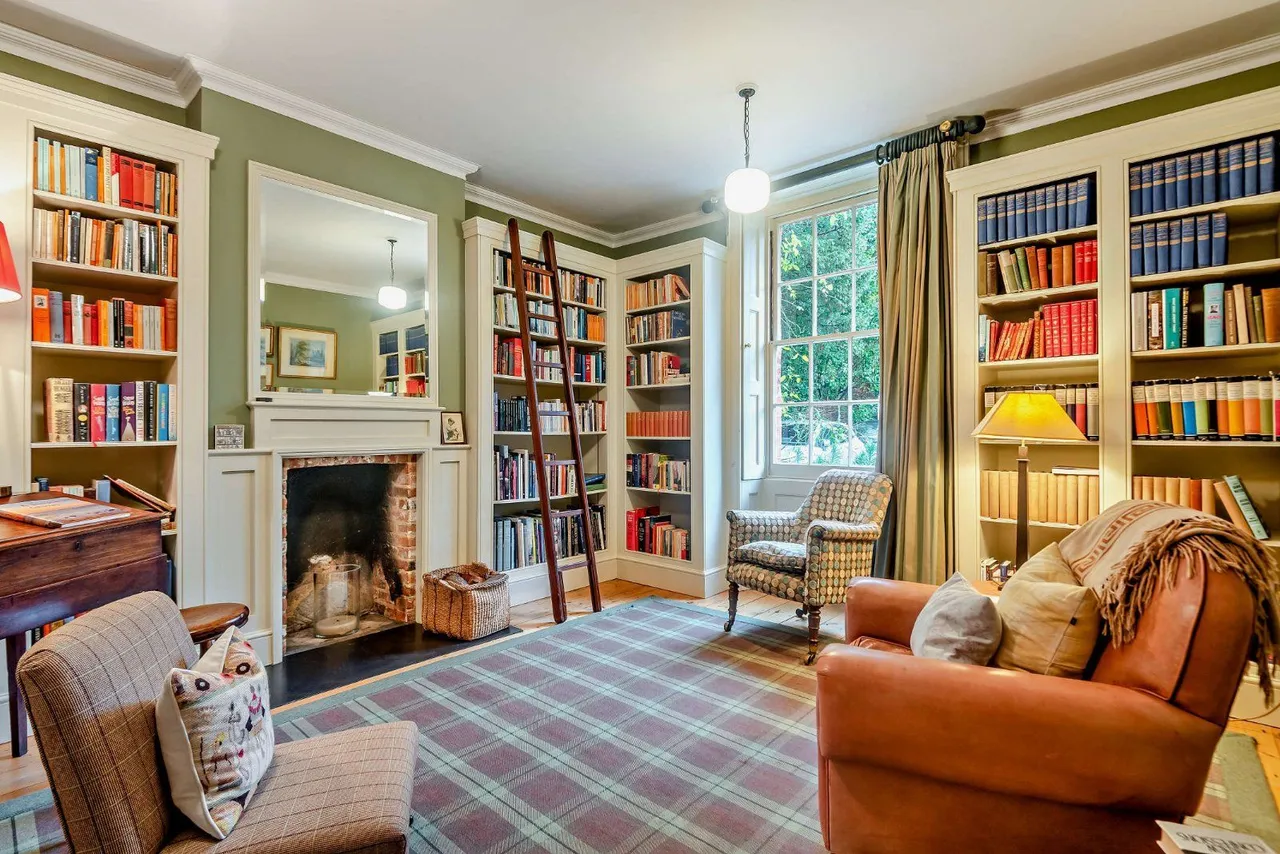 Bishopsgate Road, Englefield Green, Egham, Surrey, TW20 0XY, photo 5