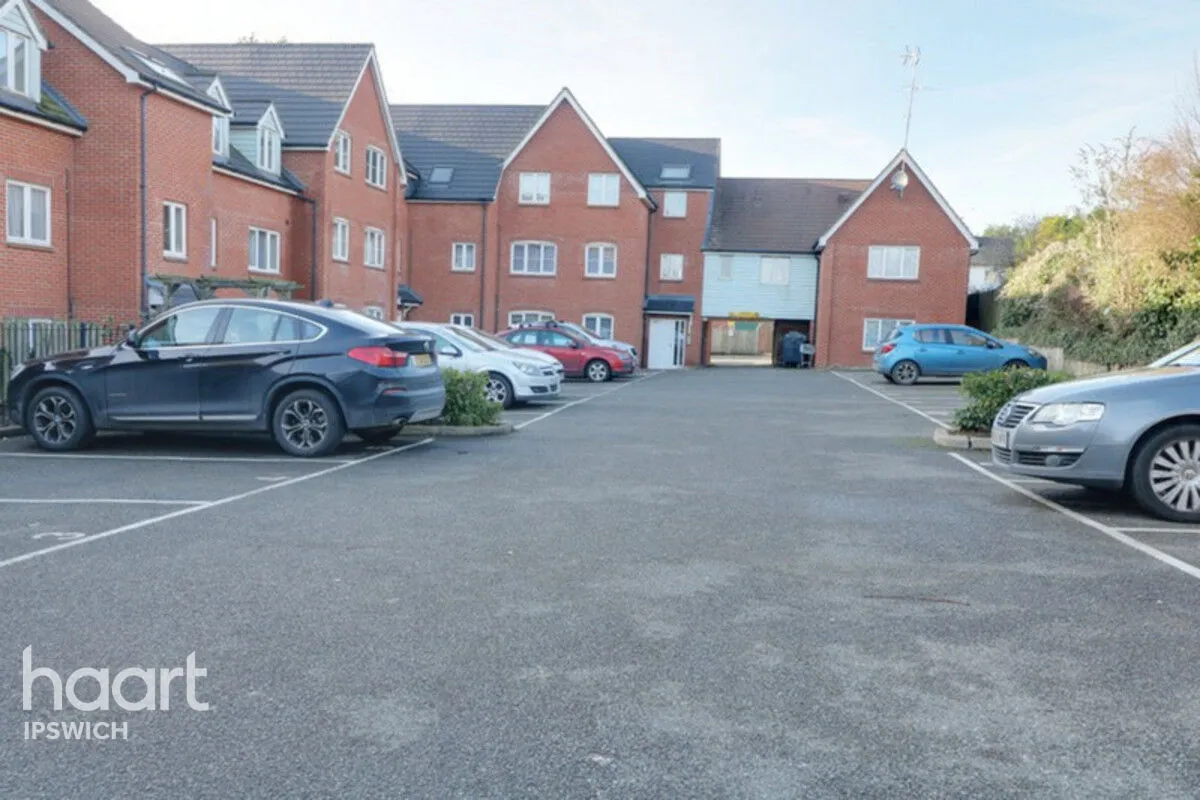 2 bed flat for sale, Bramford Road, Ipswich, IP1