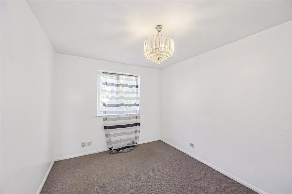 Greenslade Road, Barking, IG11, photo 4