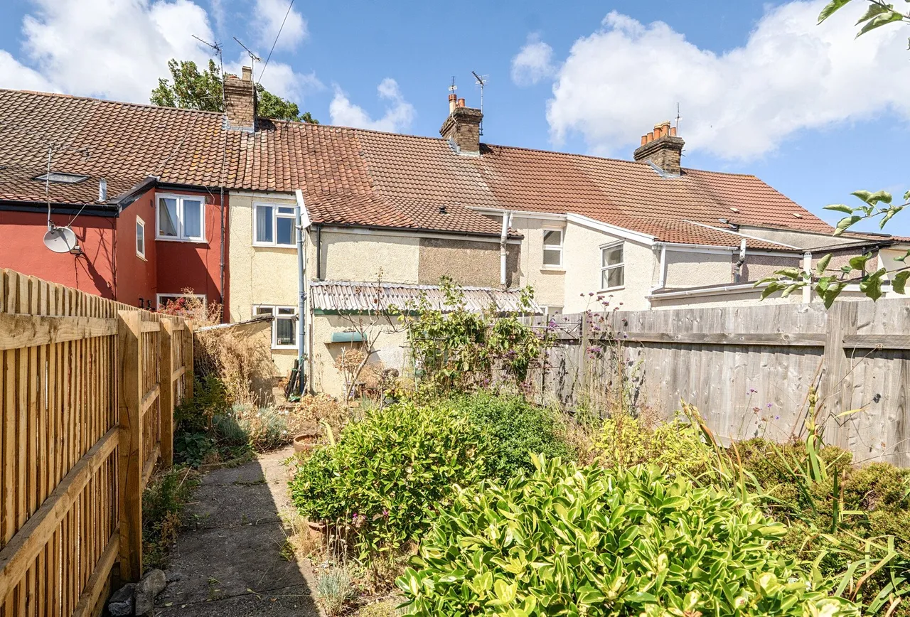 Southmead Road, Avon, Westbury-on-trym, BS10 5EN, photo 10