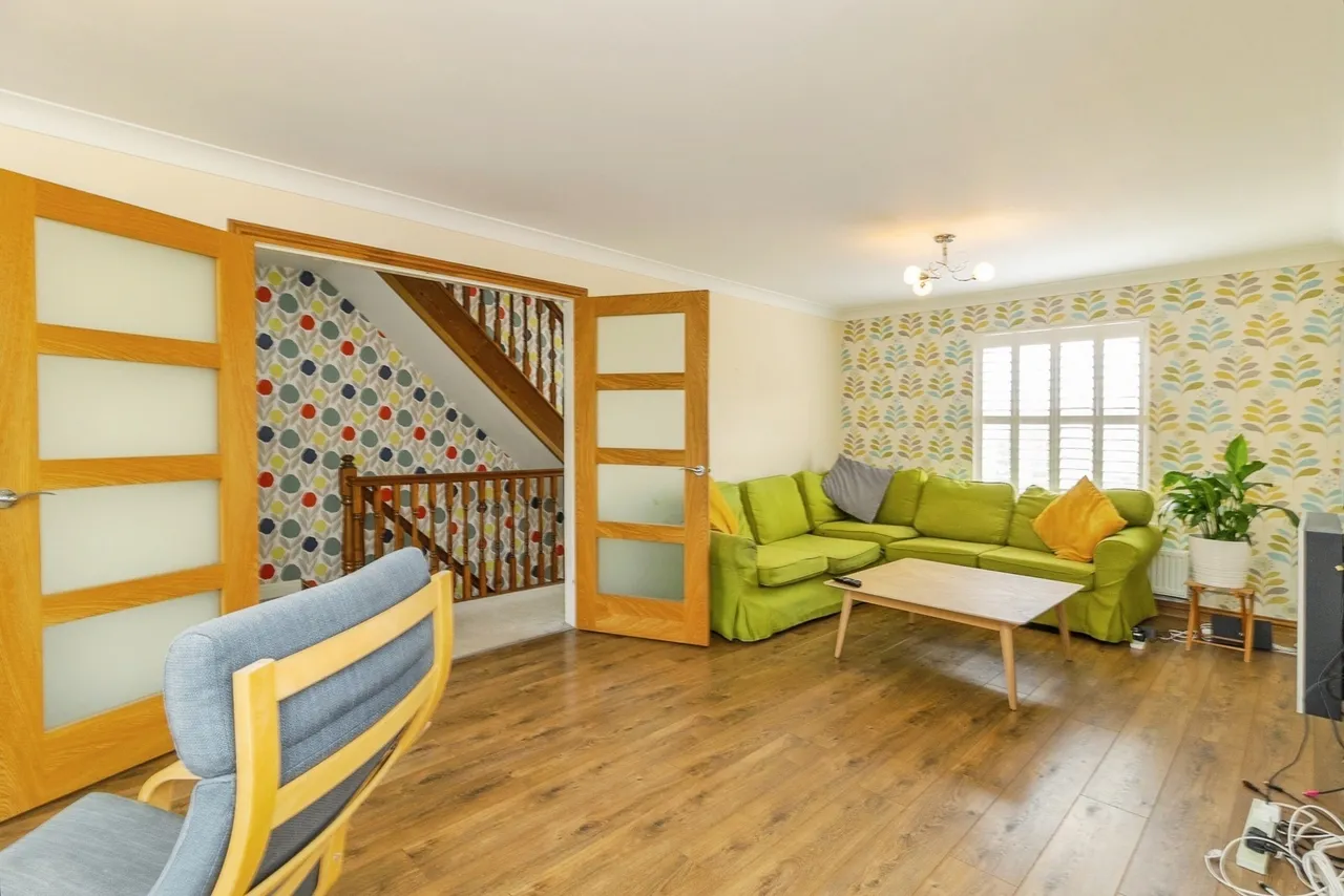Whittington Chase, Kingsmead, Milton Keynes, Buckinghamshire, MK4, photo 12
