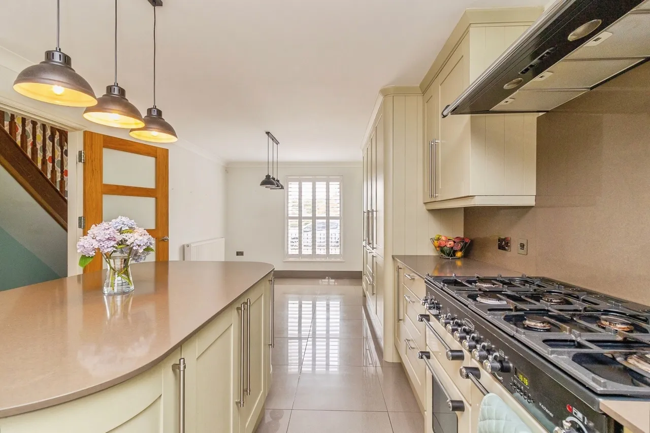 Whittington Chase, Kingsmead, Milton Keynes, Buckinghamshire, MK4, photo 7