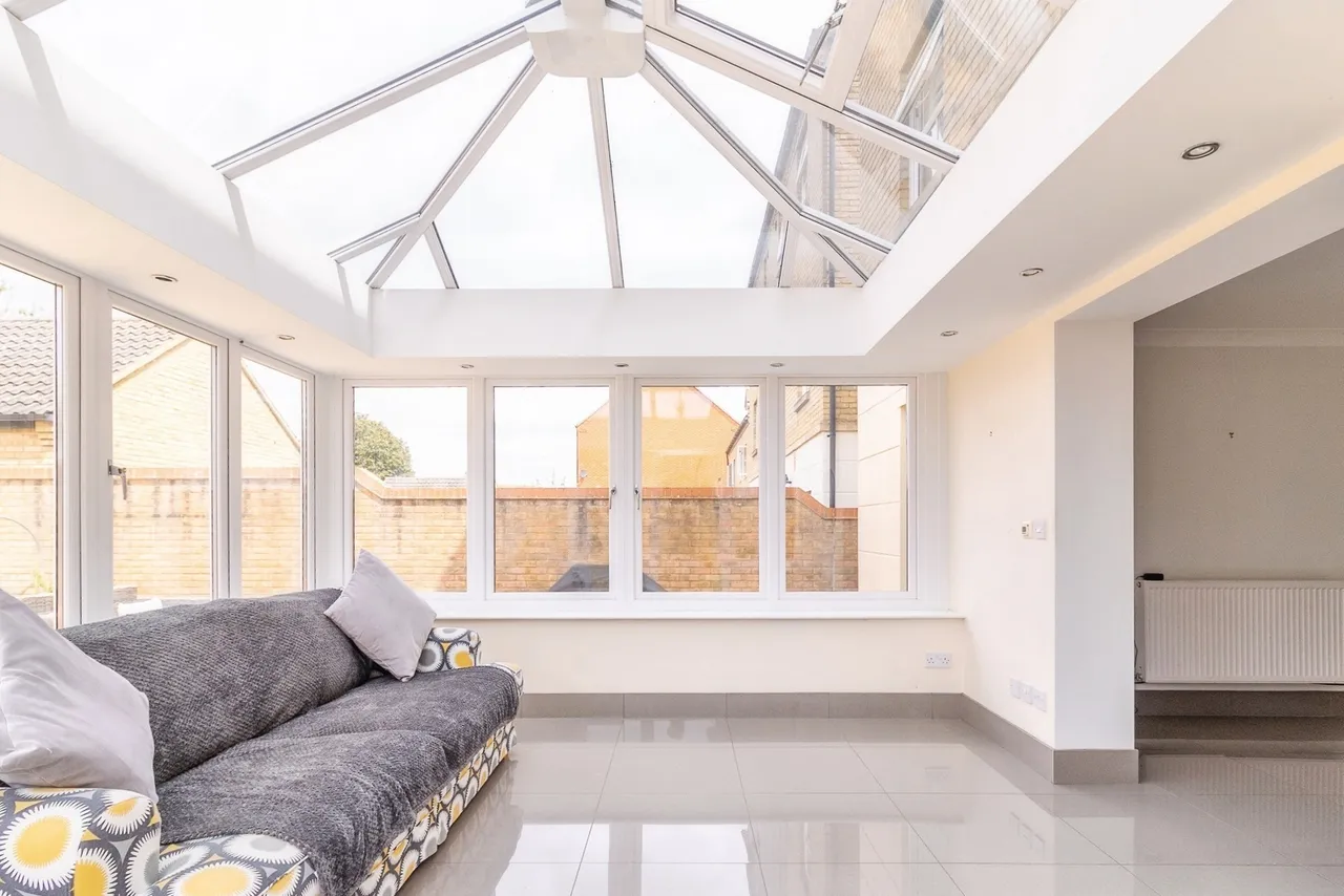 Whittington Chase, Kingsmead, Milton Keynes, Buckinghamshire, MK4, photo 10