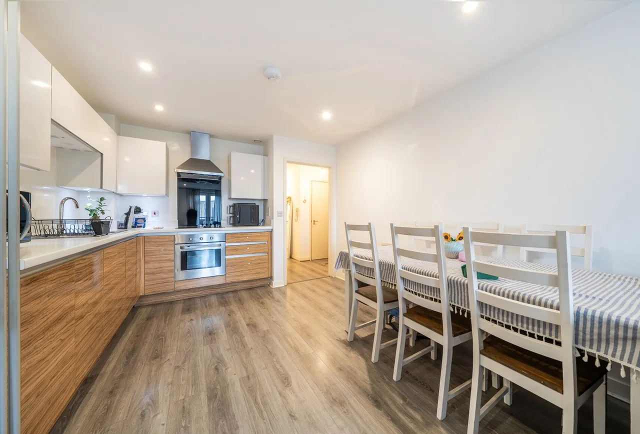 Esquiline Lane, Mitcham, CR4 1GH, photo 13