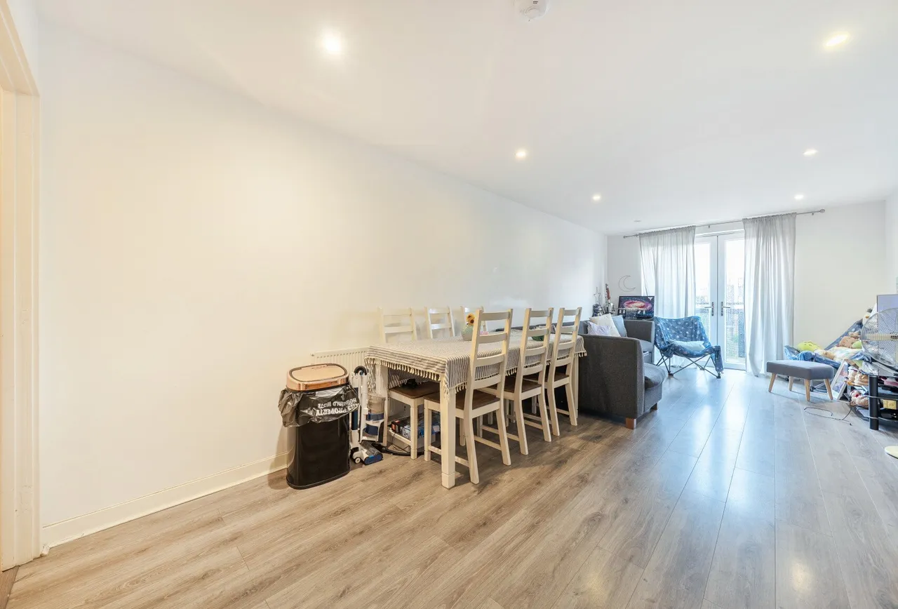 Esquiline Lane, Mitcham, CR4 1GH, photo 11
