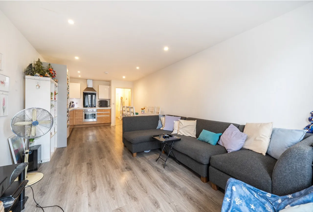 Esquiline Lane, Mitcham, CR4 1GH, photo 14