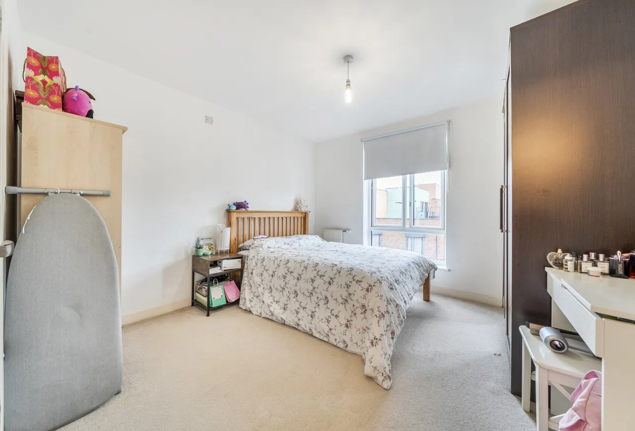 Esquiline Lane, Mitcham, CR4 1GH, photo 9