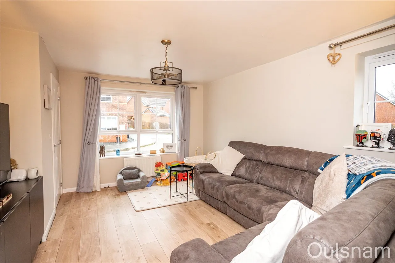 Black Horse Close, Stoke Prior, Bromsgrove, Worcestershire, B60 4DL, photo 2