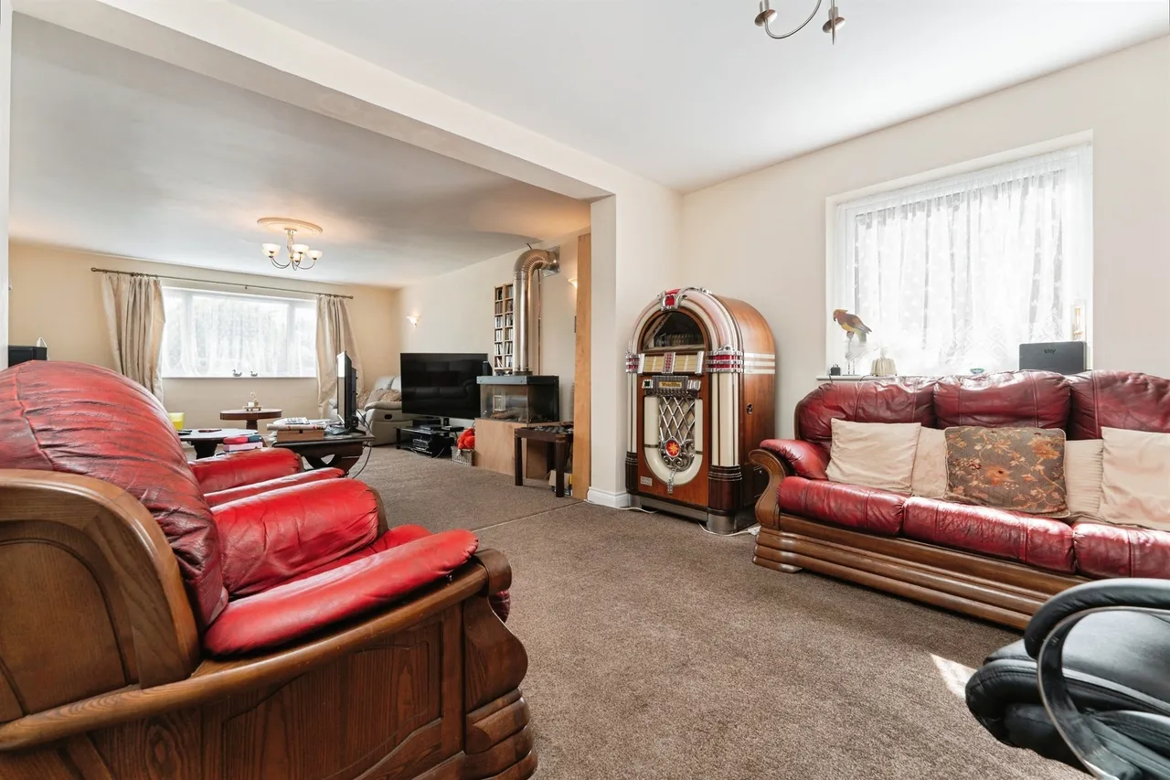 Knights End Road, March, PE15, photo 7