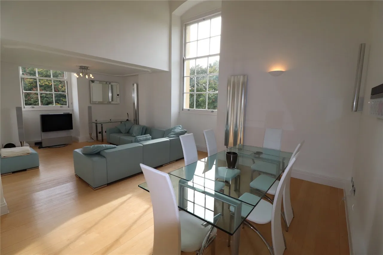 Thorndon Hall, Thorndon Park, Ingrave, Brentwood, CM13, photo 4