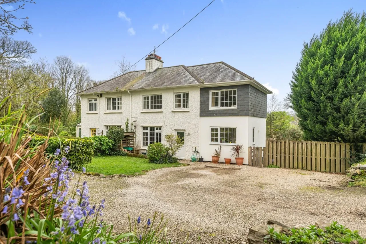 4 bed house for sale, Tregembo Hill, Relubbus, TR20