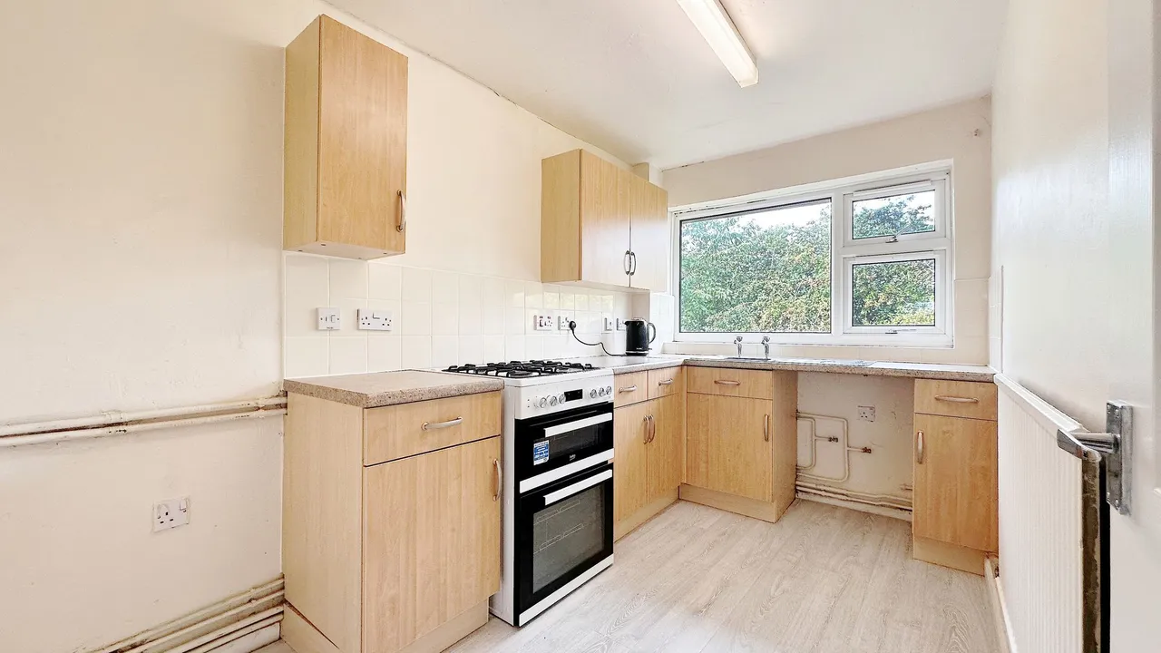Weller Close, Stockport, photo 6