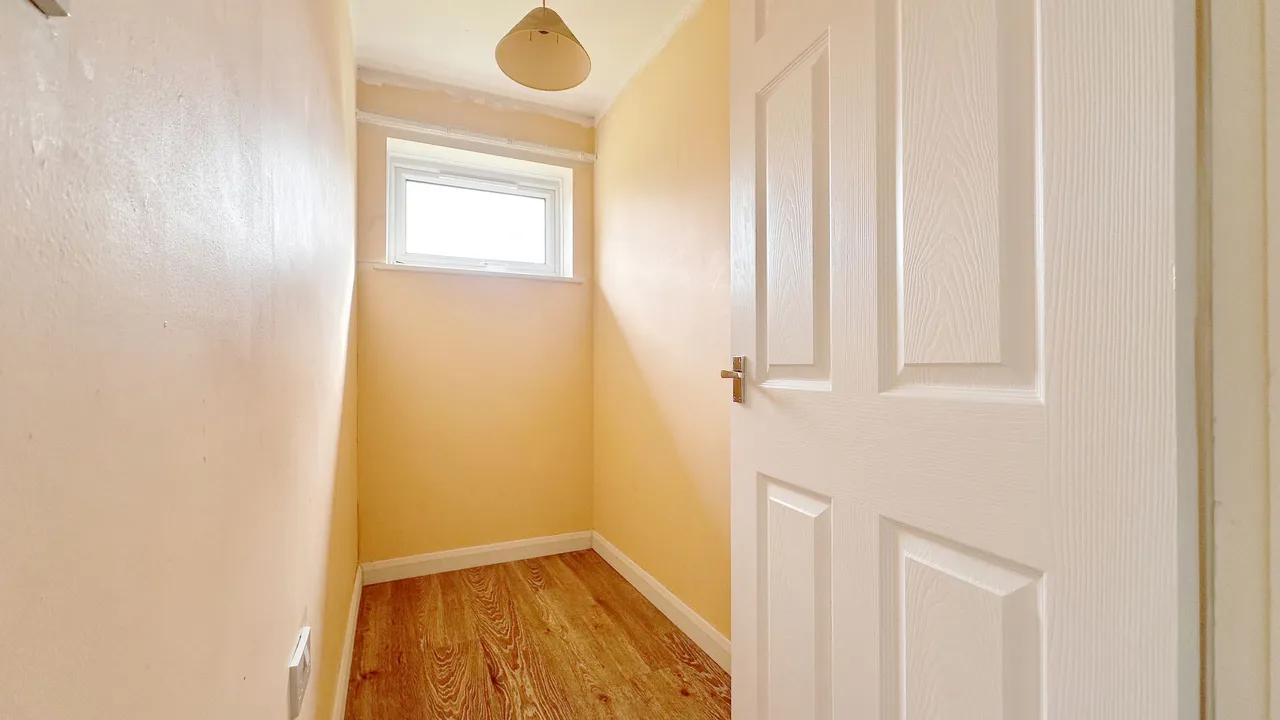 Weller Close, Stockport, photo 8
