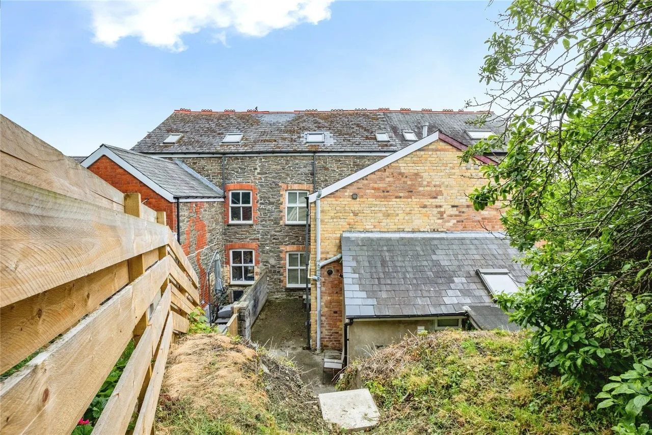 Pwllhobi, Llanbadarn Fawr, SY23, photo 25