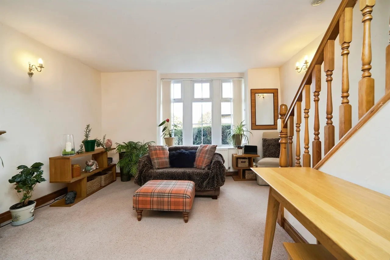 Springhill Place, Wilsden, Bradford, photo 4
