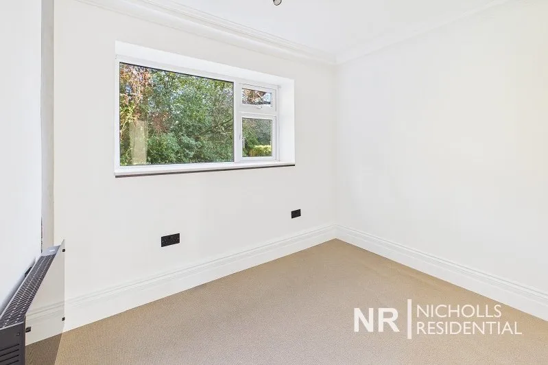 Oakfield Drive, Reigate, RH2, photo 5