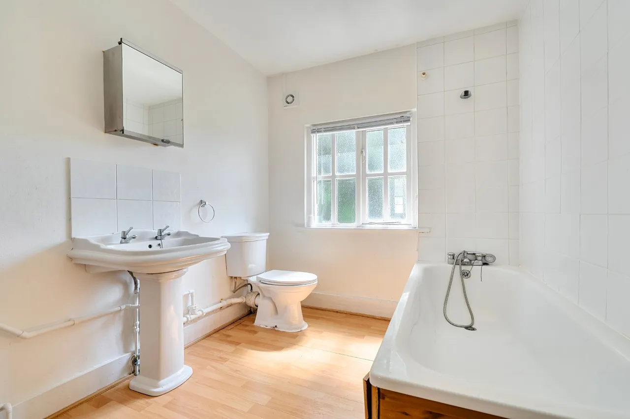 Claremont Place, Canterbury, CT1, photo 6