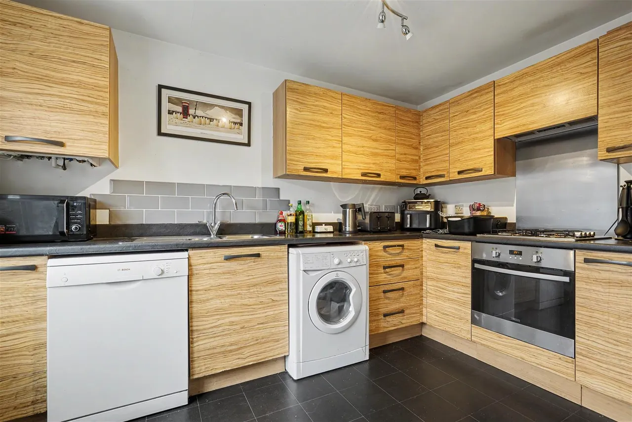 Bull Meadow, Calverton, NG14, photo 3