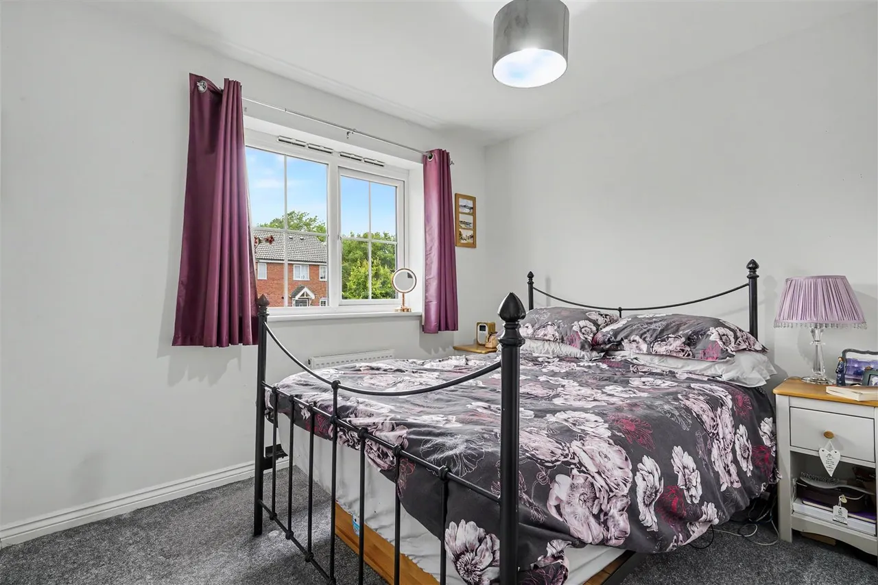 Bull Meadow, Calverton, NG14, photo 6