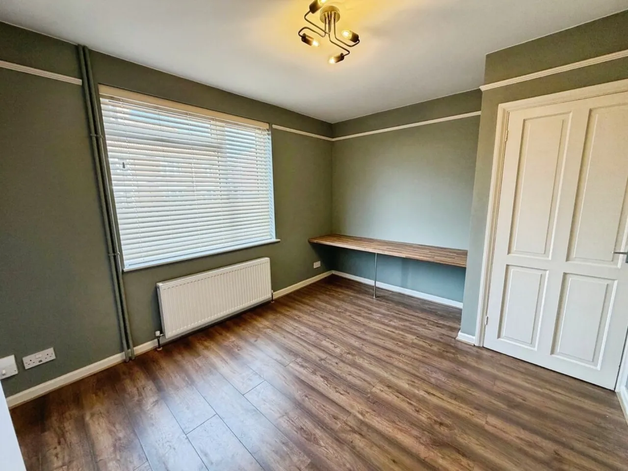 The Crescent, Westbury, BA13, photo 7