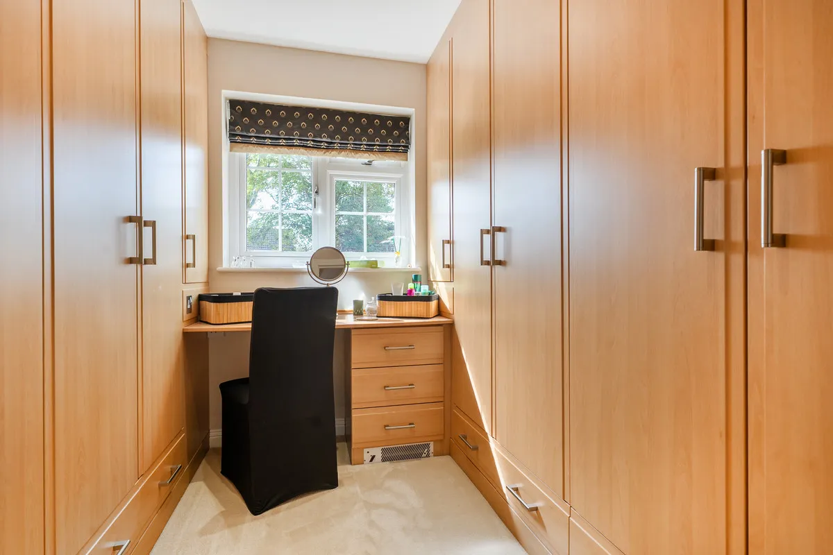Hall Lane, Yateley, GU46, photo 12