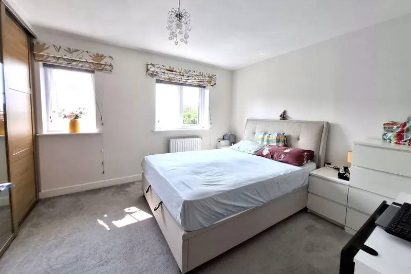 Blacksmith Close Forge Lane, Sunbury-On-Thames TW16 6BF, photo 8