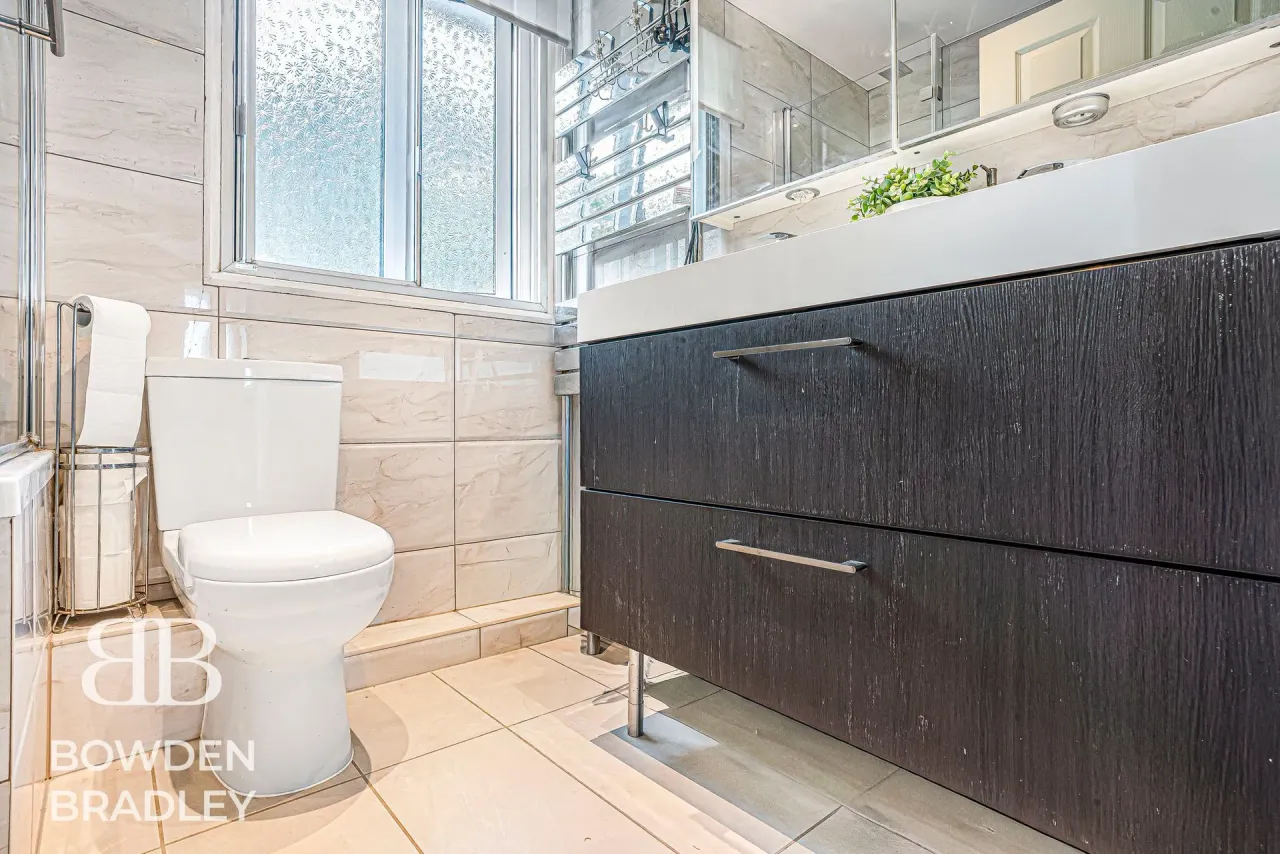 Brocket Way, Chigwell, IG7, photo 55