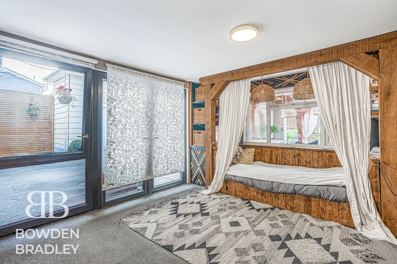 Brocket Way, Chigwell, IG7, photo 65