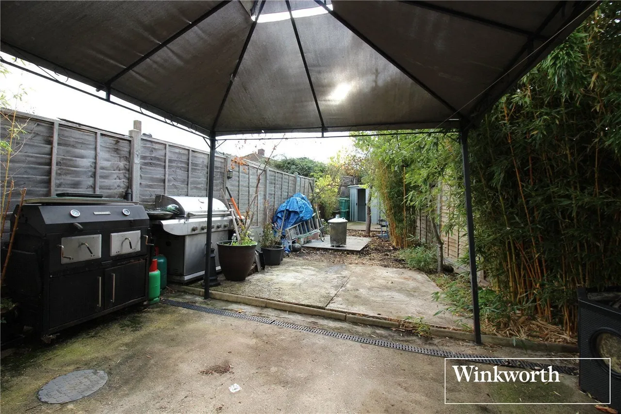 Rossington Avenue, Borehamwood, WD6, photo 8