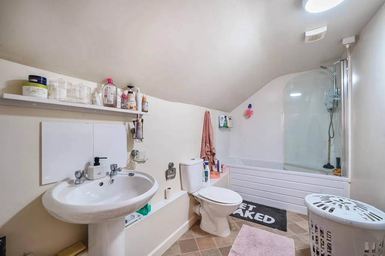 Fore Street, Callington, PL17, photo 10
